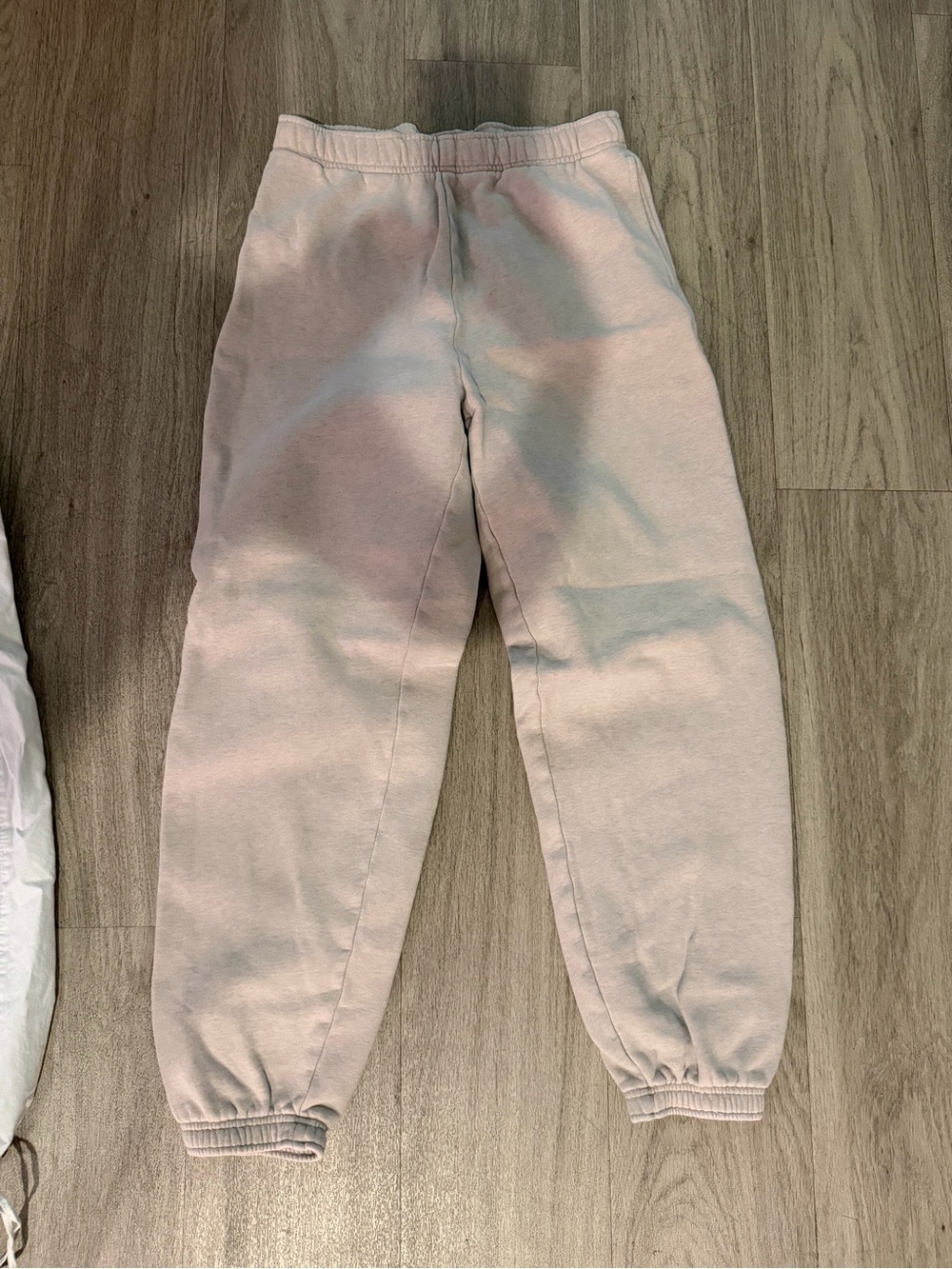 TNA Cozy Fleece Mega Sweatpant in Heather Marble Lilac